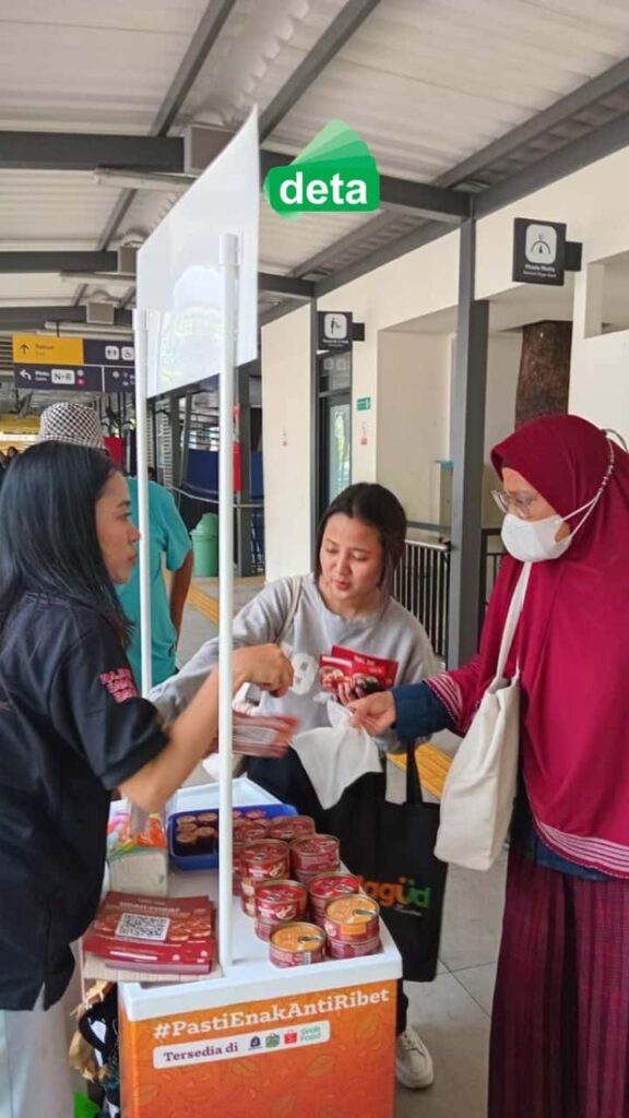 3-jasa event activation untuk sambal bakar indonesia by deta di booth portable - event desk -event desk