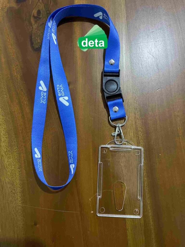 Jasa pembuatan id card acrylic by deta untuk vivo