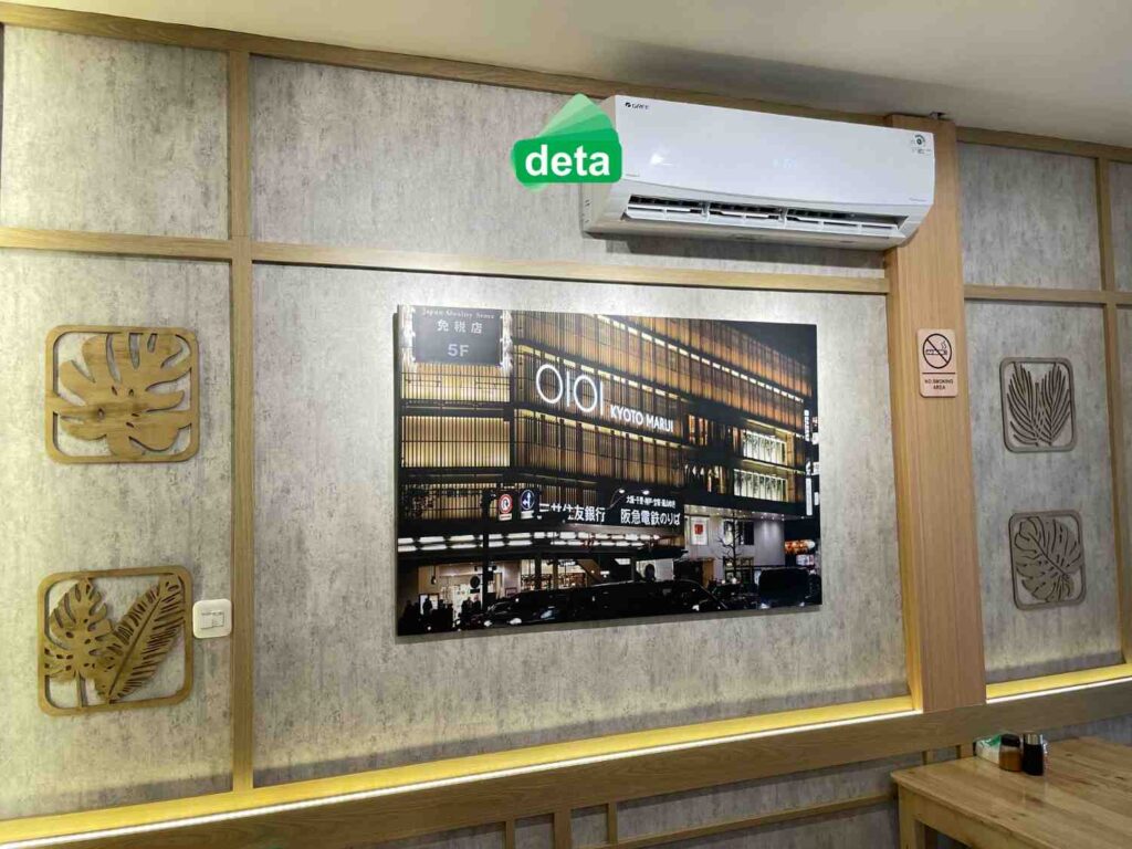 Beli Poster Kayu Custom Premium BlacknSquare - gambar jalanan jepang untuk sushigan