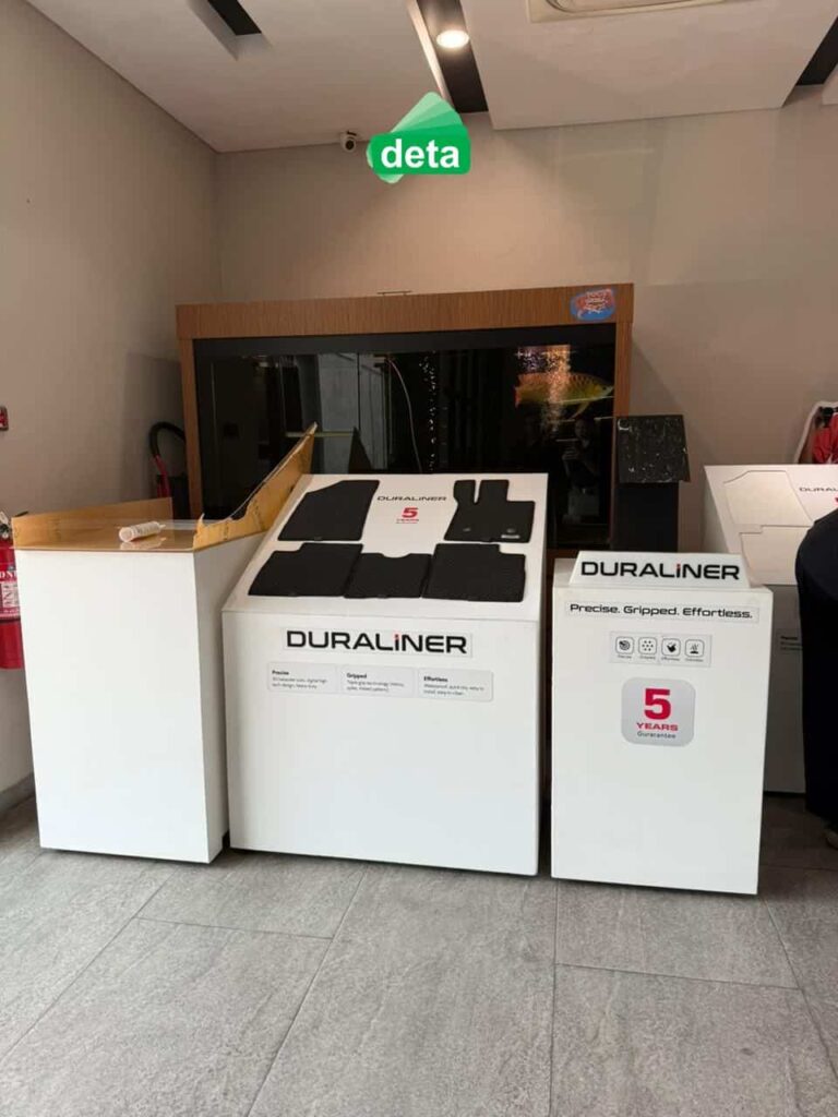 Rak display karpet mobil by deta untuk otoproject - nampak 3 rak