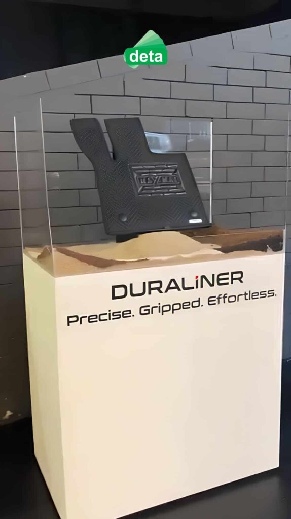 Rak display karpet mobil by deta untuk otoproject - penampakan saat pameran